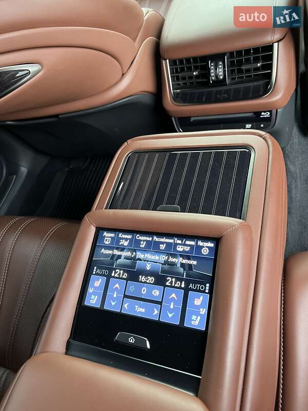 Седан Lexus LS 2017 в Киеве