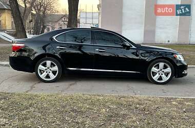 Седан Lexus LS 2007 в Каменском