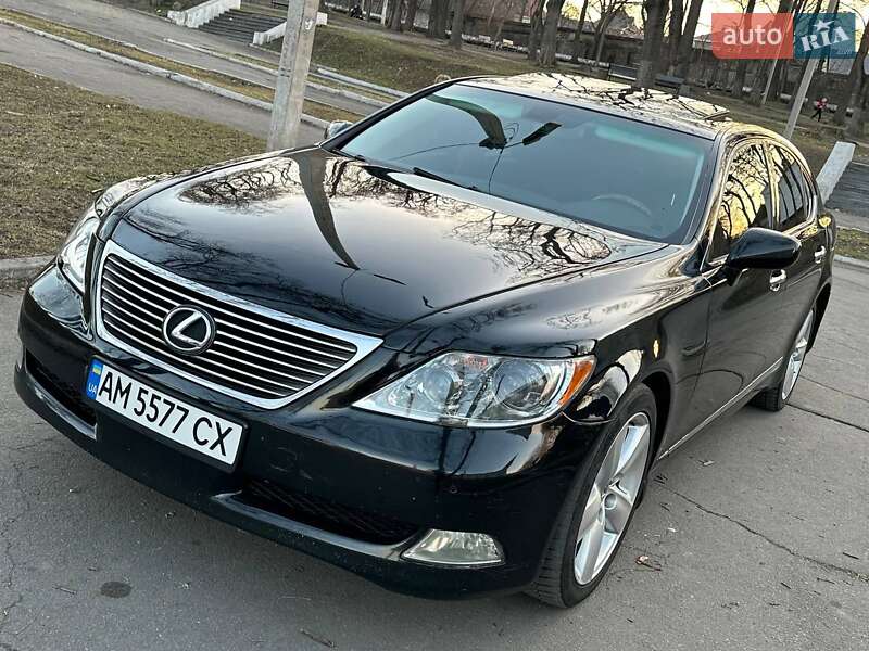 Седан Lexus LS 2007 в Каменском