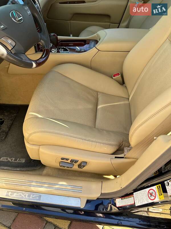 Седан Lexus LS 2007 в Києві