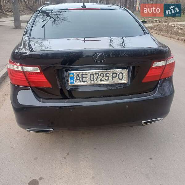 Седан Lexus LS 2007 в Дніпрі