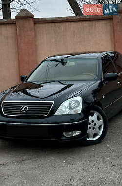 Седан Lexus LS 2001 в 