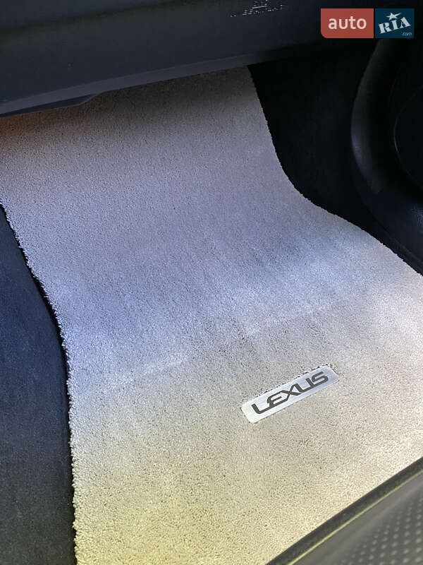 Седан Lexus LS 2007 в Ужгороде