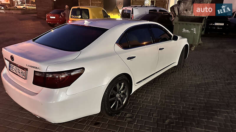Седан Lexus LS 2007 в Одессе