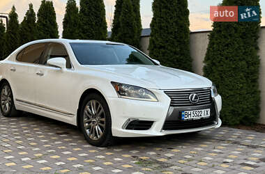 Седан Lexus LS 2013 в 