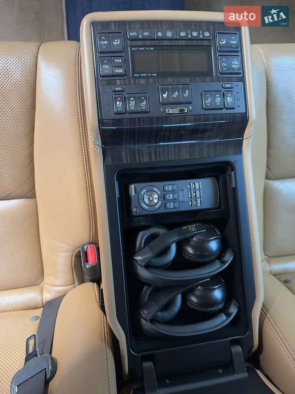 Седан Lexus LS 2012 в Умани
