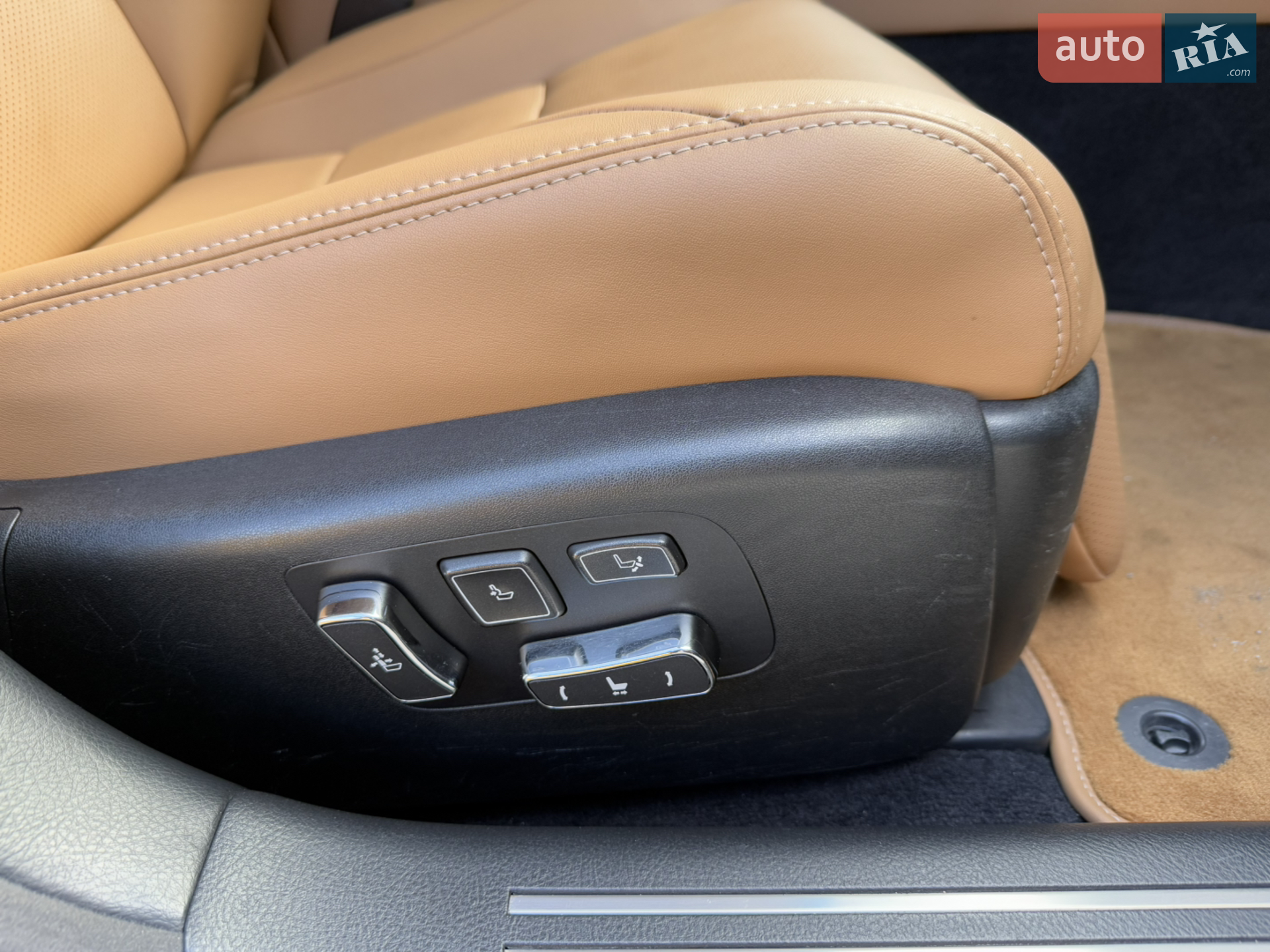 2012 Lexus LS - мініатюра 25