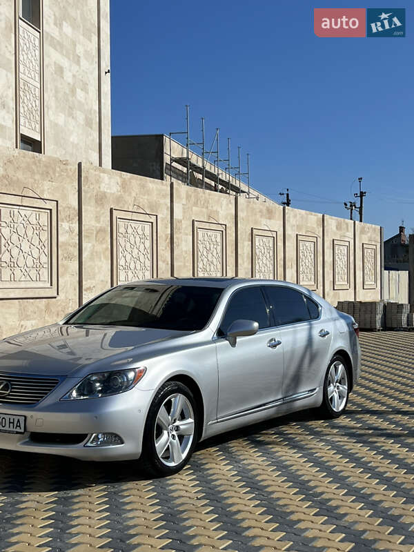 Седан Lexus LS 2007 в Одесі