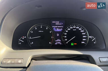 Седан Lexus LS 2012 в Умани
