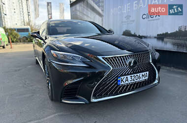 Седан Lexus LS 2018 в 