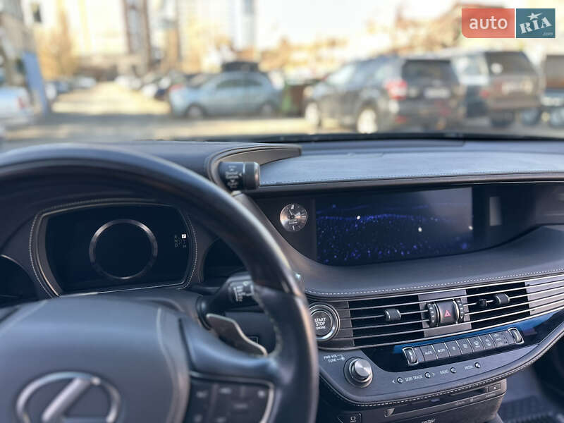 Седан Lexus LS 2018 в Киеве фото 12 Седан Lexus LS 2018 в Киеве