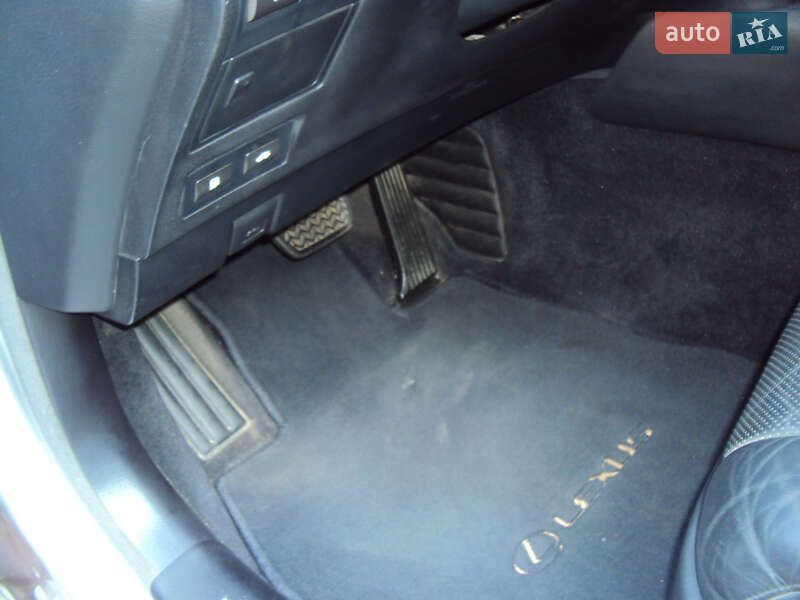Седан Lexus LS 2008 в Дніпрі