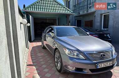 Седан Lexus LS 2011 в Вільногірську