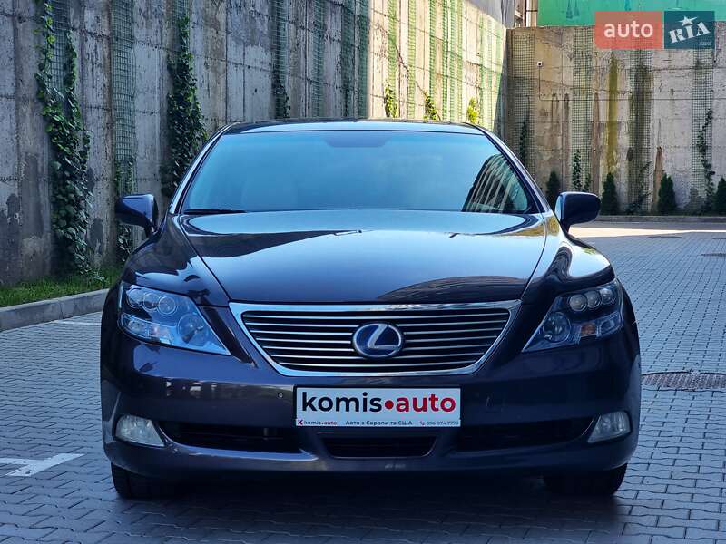 Седан Lexus LS 2007 в Хмельницком