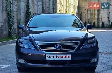 Седан Lexus LS 2007 в 