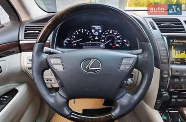 Седан Lexus LS 2007 в 