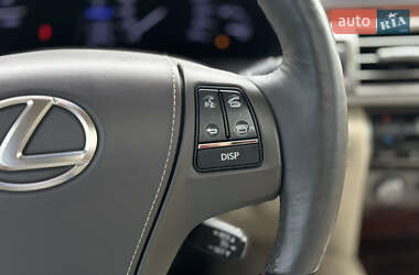 Седан Lexus LS 2014 в 
