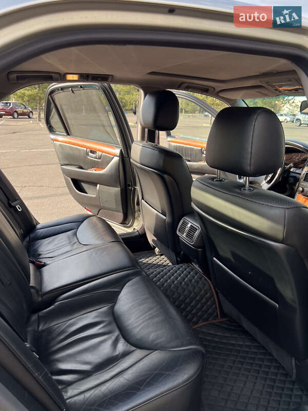 Седан Lexus LS 2002 в Николаеве