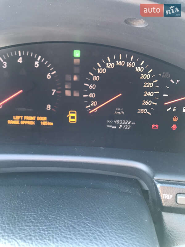 Седан Lexus LS 2002 в Николаеве