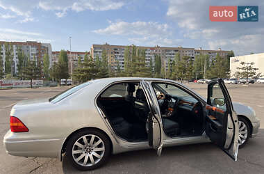 Седан Lexus LS 2002 в 