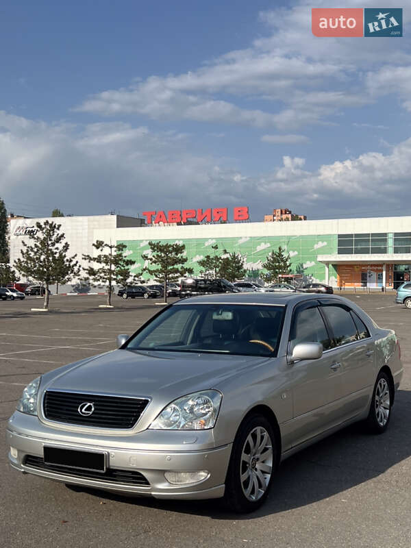 Седан Lexus LS 2002 в Николаеве