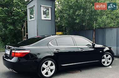 Седан Lexus LS 2007 в 