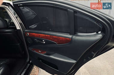Седан Lexus LS 2007 в 
