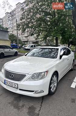 Седан Lexus LS 2007 в Киеве