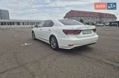 Седан Lexus LS 2013 в 