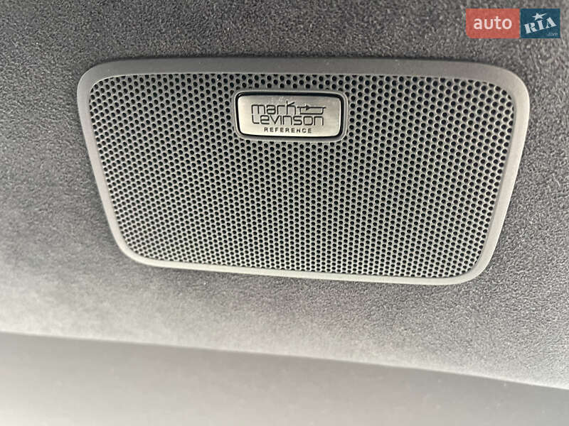 Седан Lexus LS 2019 в Киеве