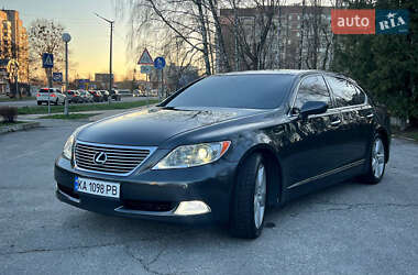 Седан Lexus LS 2007 в 