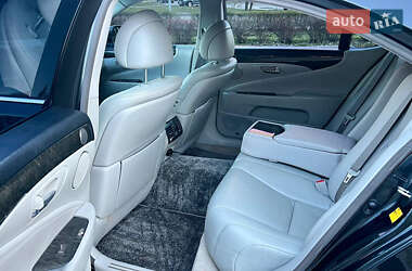 Седан Lexus LS 2007 в 