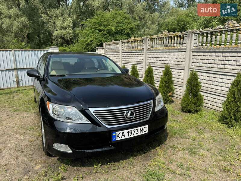 Седан Lexus LS 2007 в Києві