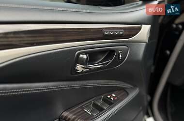 Седан Lexus LS 2013 в 