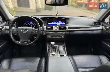 Седан Lexus LS 2013 в 