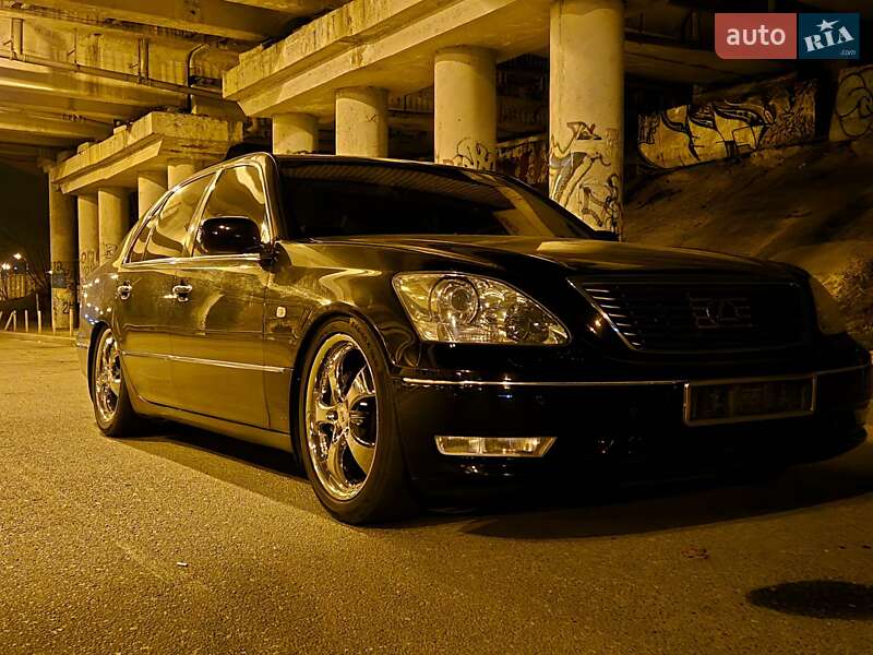 Lexus LS 2005