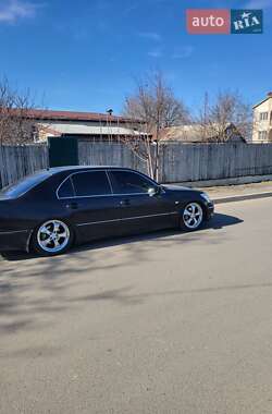 Седан Lexus LS 2005 в 