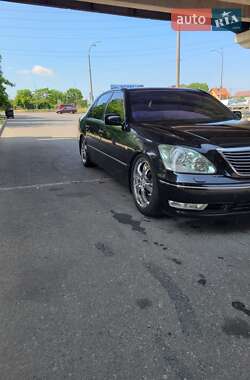 Седан Lexus LS 2005 в 