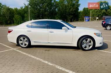Седан Lexus LS 2008 в 