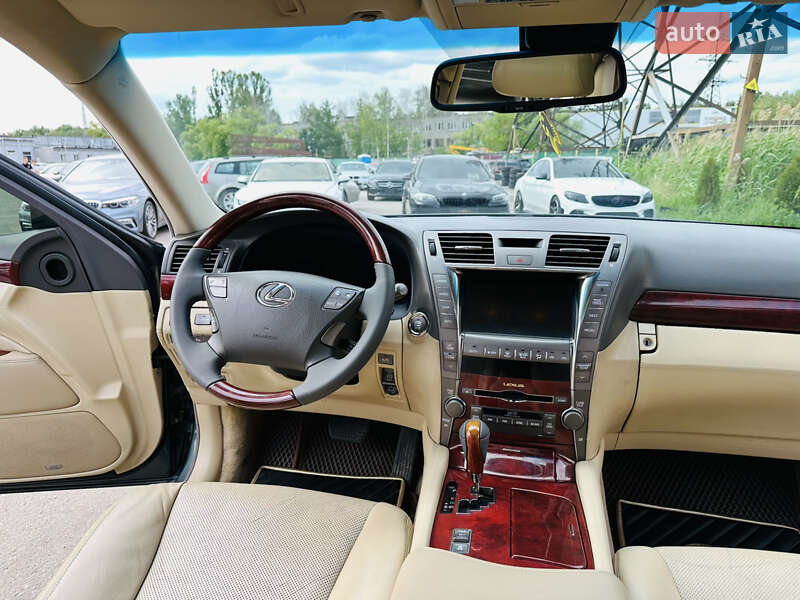 Седан Lexus LS 2007 в Харькове