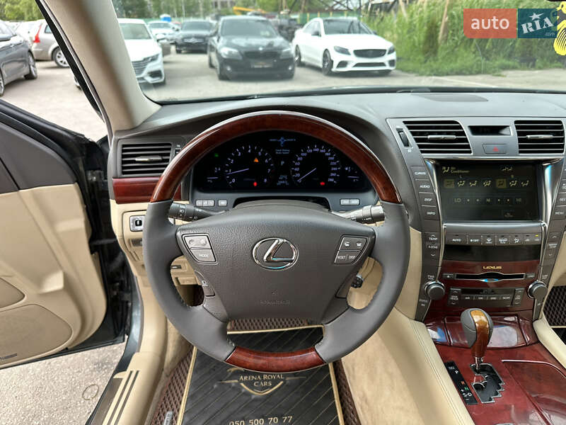 Седан Lexus LS 2007 в Харькове