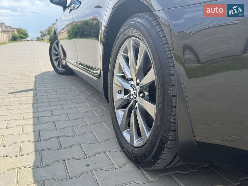 Седан Lexus LS 2011 в Одесі фото 34 Седан Lexus LS 2011 в Одесі