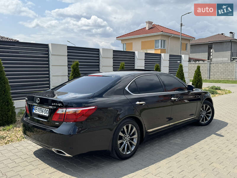 Седан Lexus LS 2011 в Одесі фото 56 Седан Lexus LS 2011 в Одесі