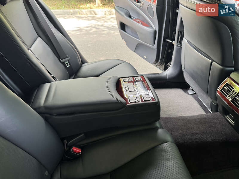 Седан Lexus LS 2011 в Одесі фото 68 Седан Lexus LS 2011 в Одесі