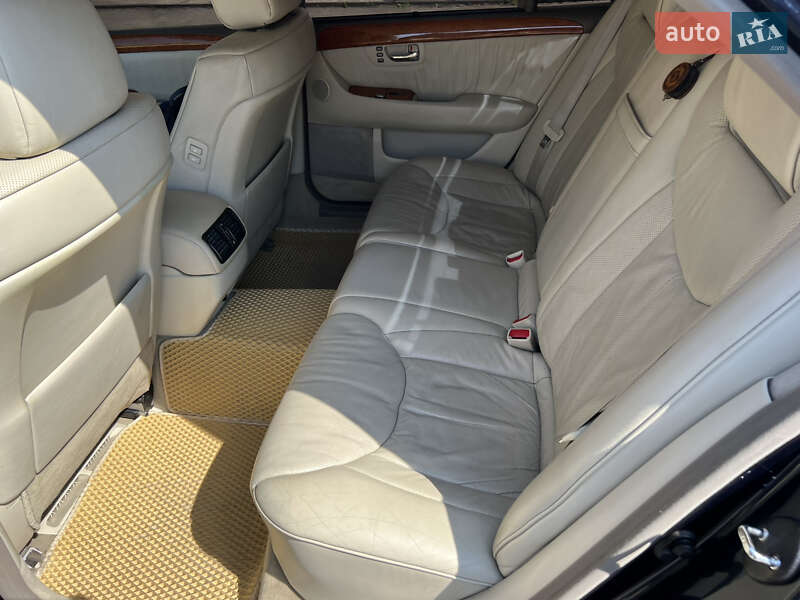 Седан Lexus LS 2003 в Запорожье