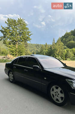 Седан Lexus LS 2004 в 