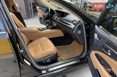 Седан Lexus LS 2012 в 