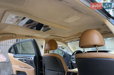 Седан Lexus LS 2012 в 