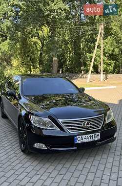 Седан Lexus LS 2007 в 