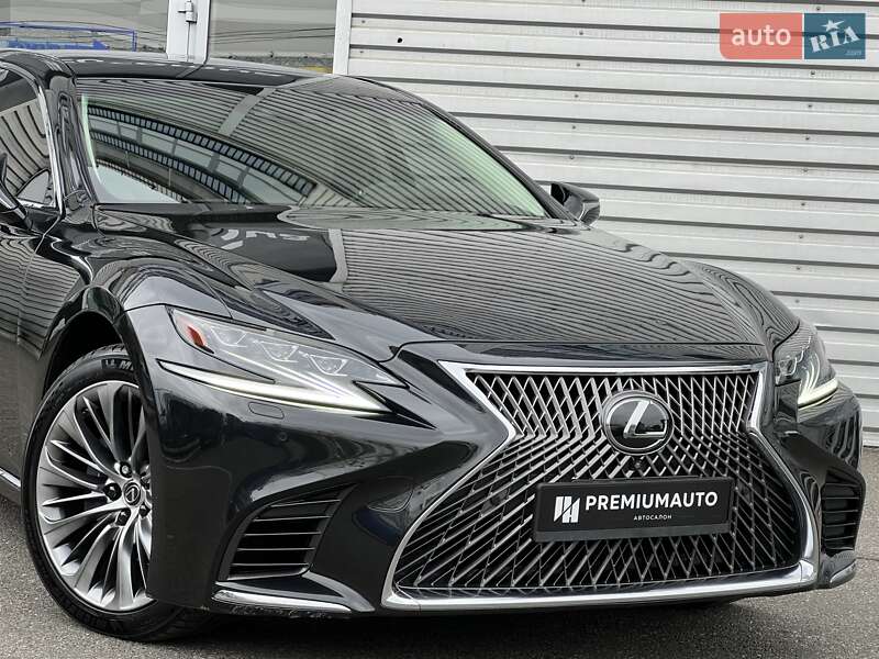 Седан Lexus LS 2018 в Киеве